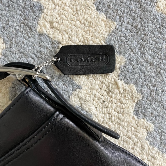 Coach shoulder bag - Picture 2 of 3